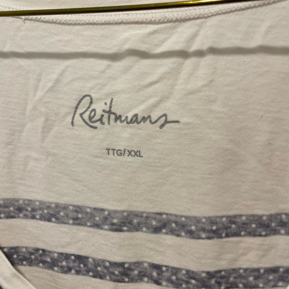 T-shirt - Picture 2 of 2